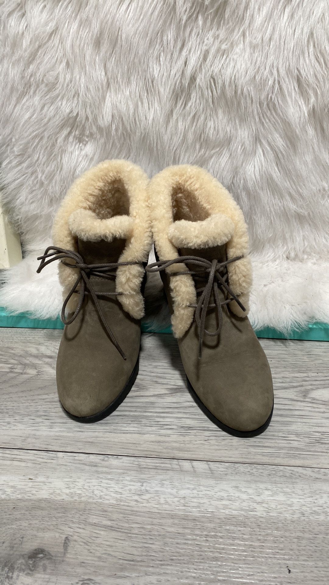 UGG Jeovana Women's Shoes Lace Up Wedge Bootie 1017421 size