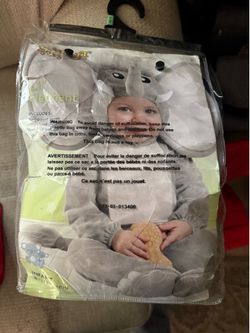 This elephant costume is size 12–18 months. It is in good condition and was worn only once.