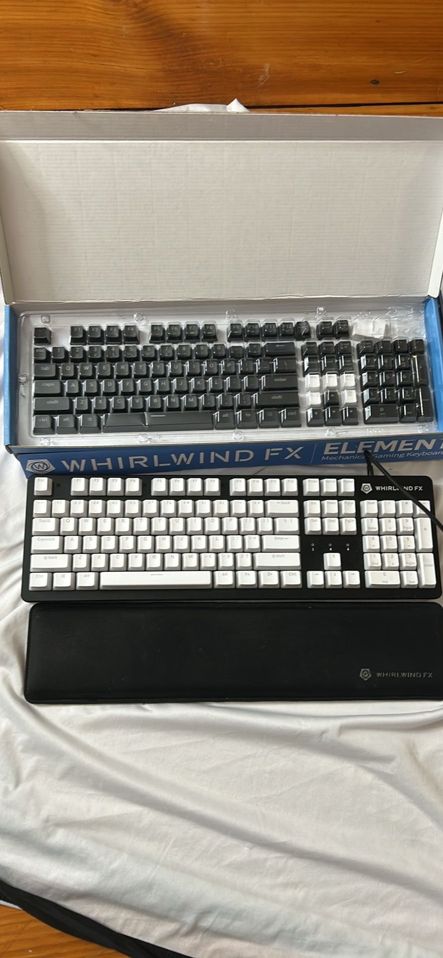 Whirlwind fx gaming RGB keyboard bundle