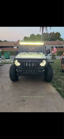 07JEEP WRANGLER. (Low miles)