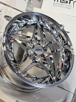 18x8.5 NEW CHROME FLOW FORMED WHEELS. 5X114.3/5X112/5X100