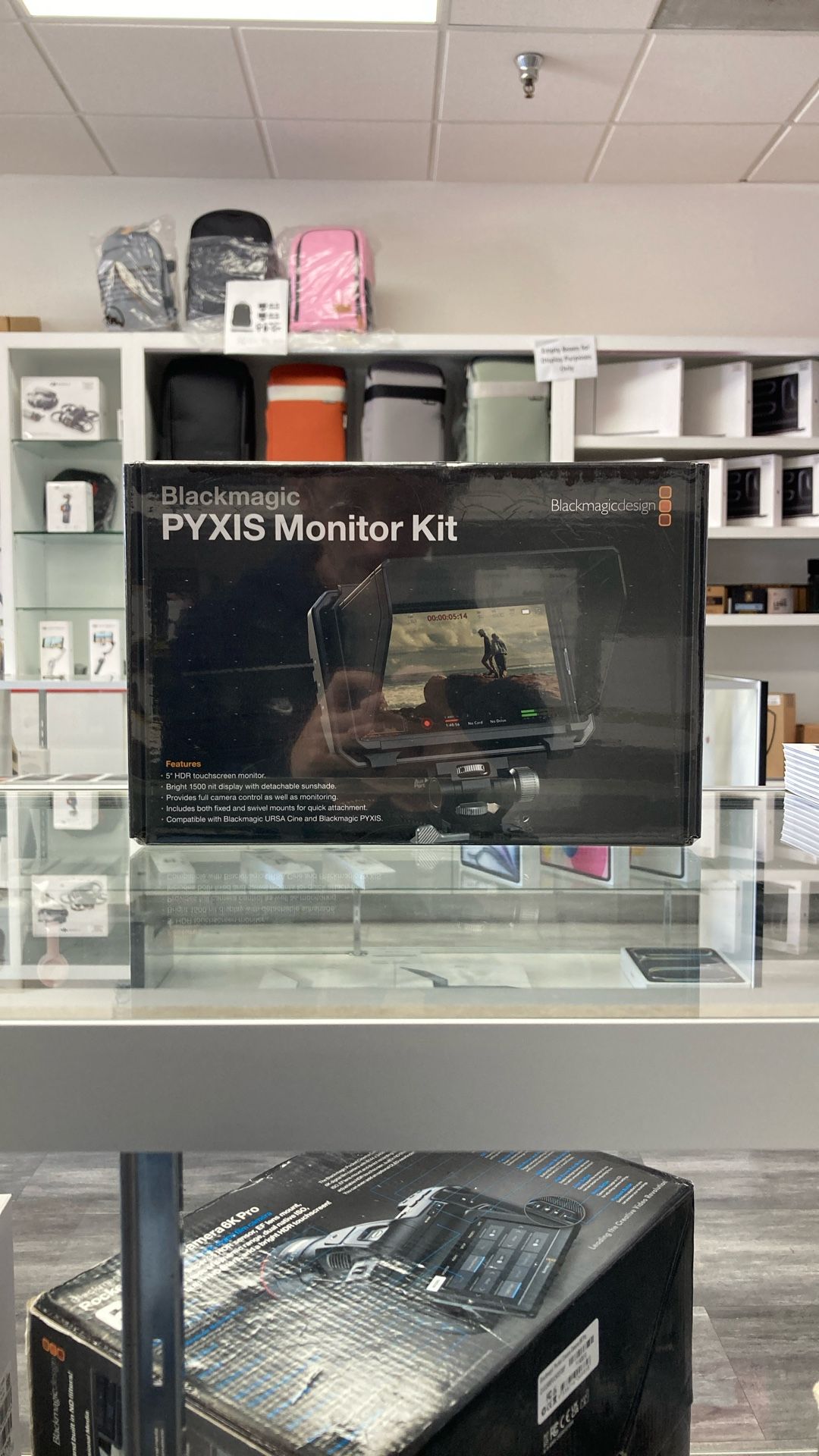 Blackmagic Pyxis Monitor Kit