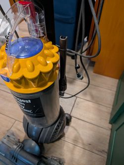 Dyson Ball Total Clean Upright Vacuum Strongest Suction Tested Works Great