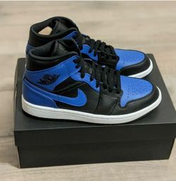 Jordan 1 Mid  Size 8.5