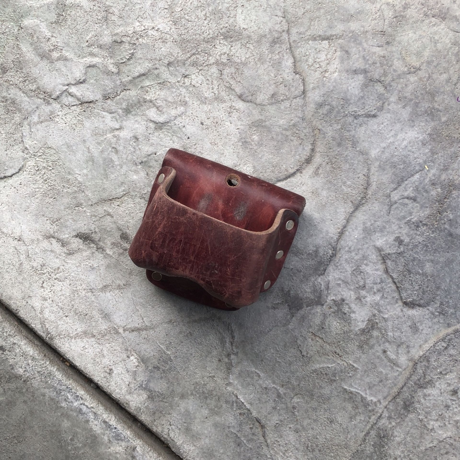 Occudental Leather Tape Holder