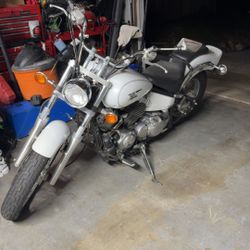 2004 Yamaha Vstar650 Custom
