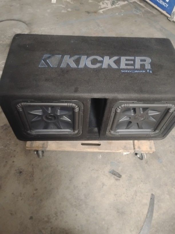Brand-new Kicker Solo bark Lt Subs