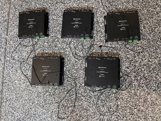 5x Crestron AM-200 AirMedia 2 Wireless Presentation Systems - HDMI / PoE