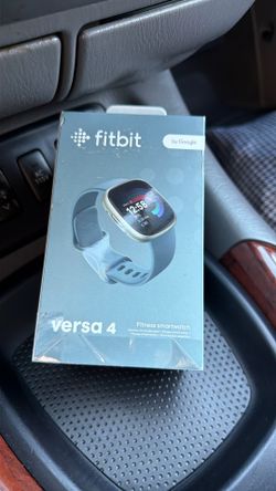 Fitbit versa 4