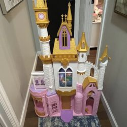 Princess Ultimate Celebration Castle Dollhouse