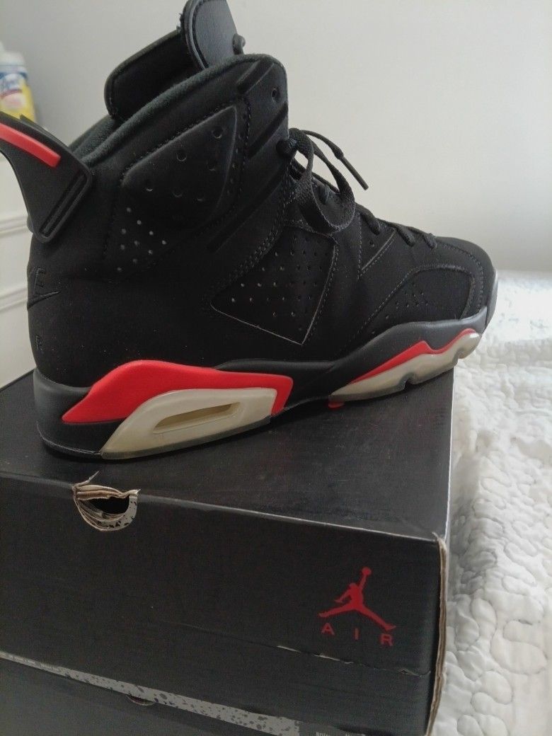 JORDAN 6 