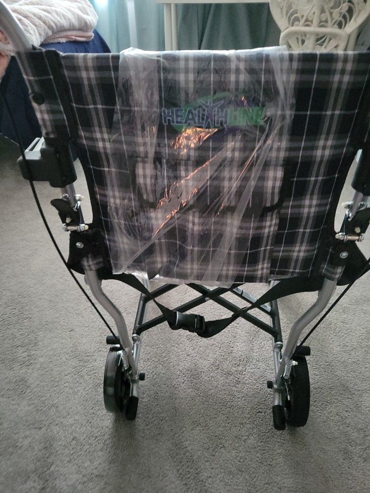 19" Folding Transport Wheelchair