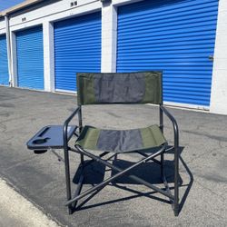 Foldable chair With Cup holder And Table