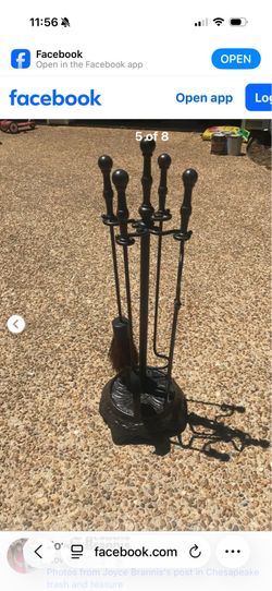 Fireplace tool set