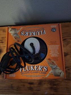 Fluker’s 8.5” Reptile Heat Lamp + Ceramic Heat Emitter