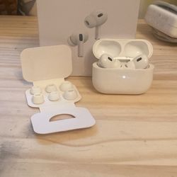 Apple AirPod Pros 2nd Generation 