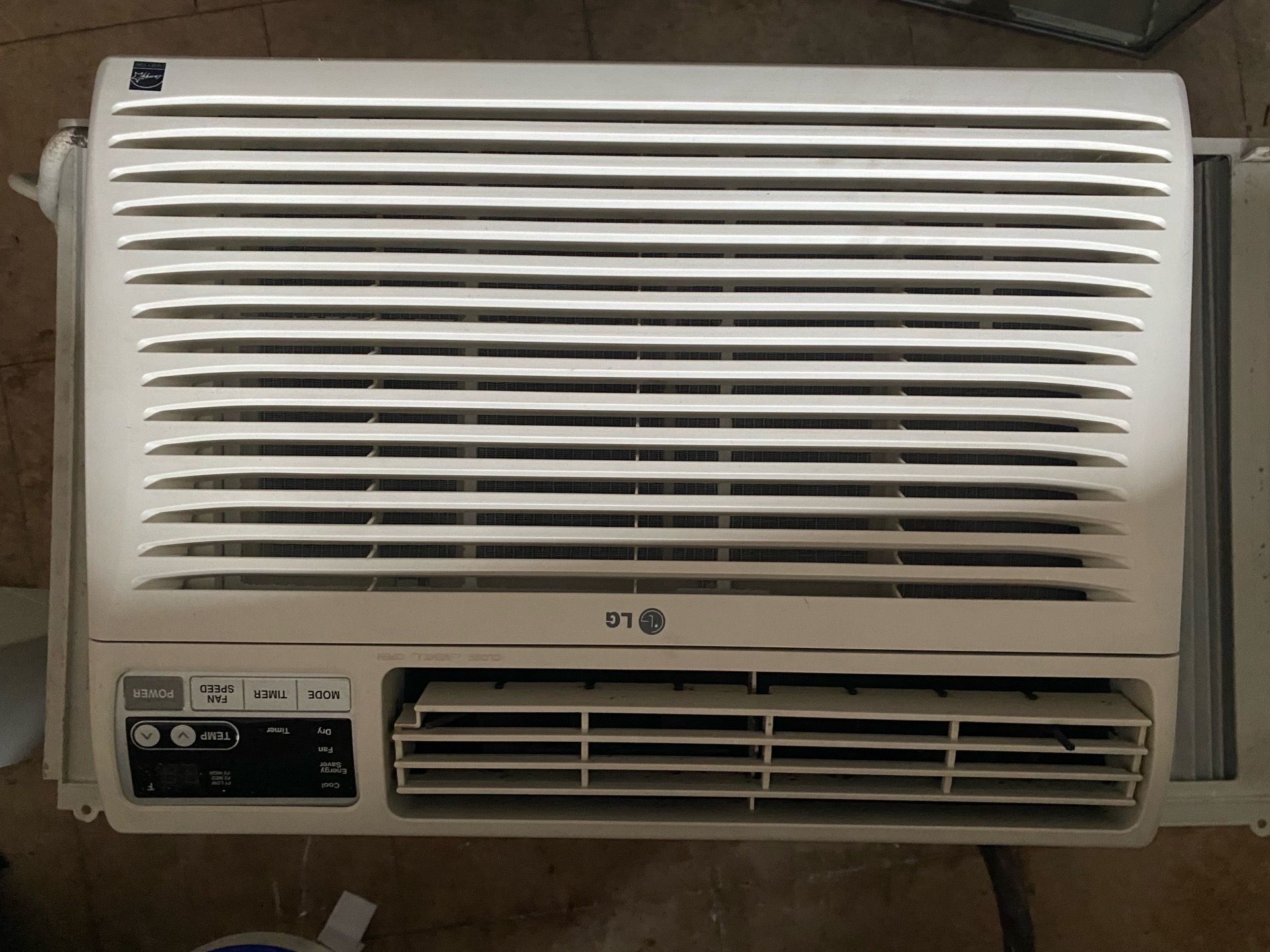 Air Conditioner 10,000 Btus