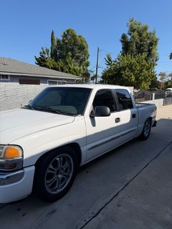 2005 GMC Sierra