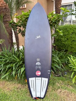 Lost surfboard RNF Black Sheep