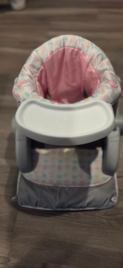 Like New Pink Sit-Me-Up Floor Baby Seat with Tray