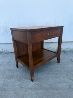 Mid century Broyhill Brasilia nightstand.