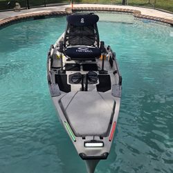 Hobie Pro Angler 14 Fishing Kayak