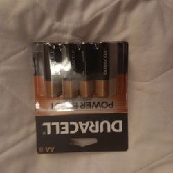 AA AND AAA Duracell batteries brand new 