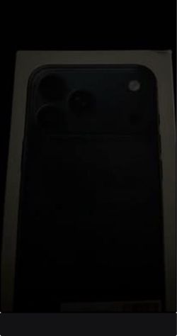 17 pro max AT&T  locked 256gb