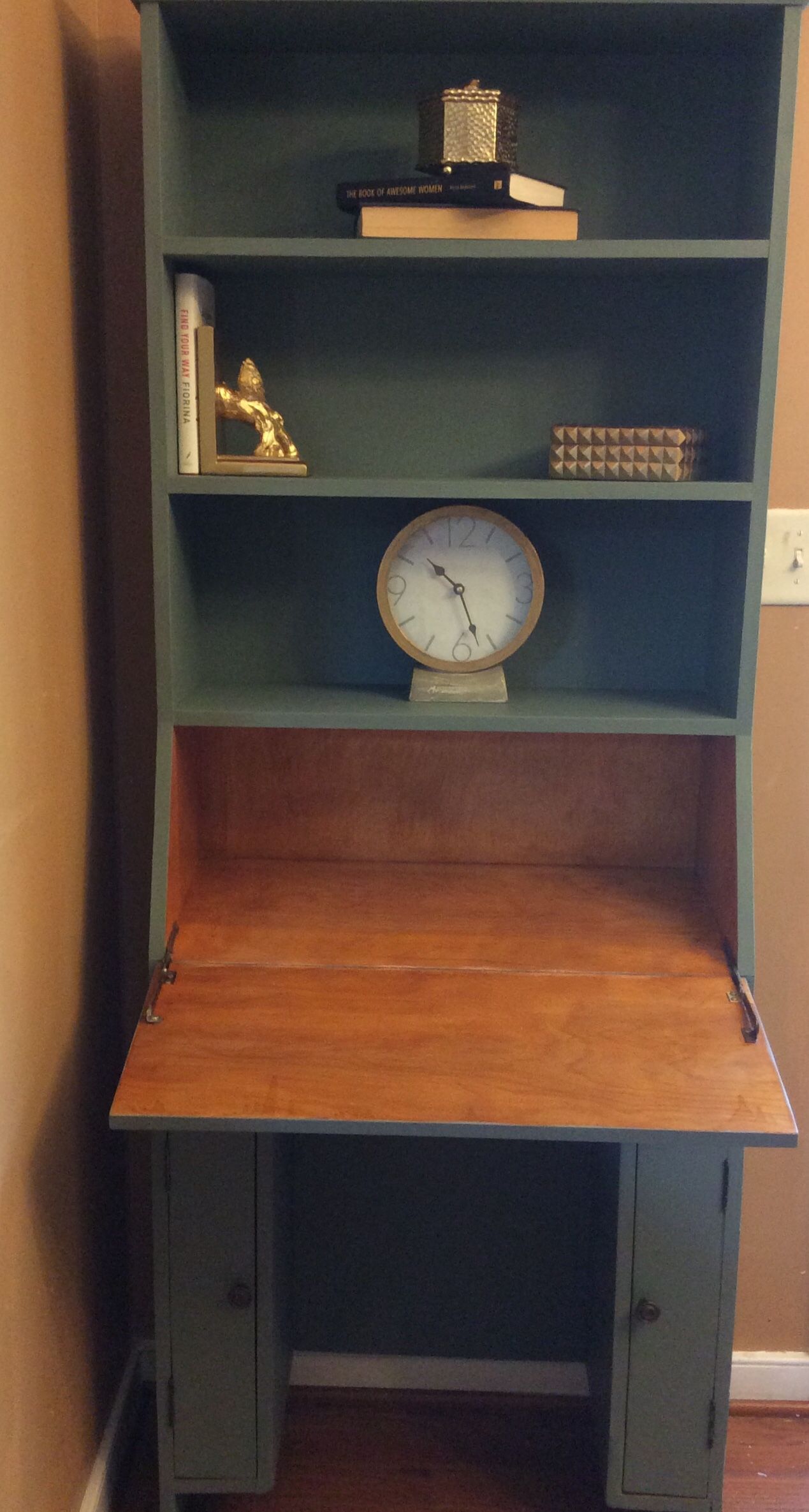 Beautiful Secretary Desk With shelf