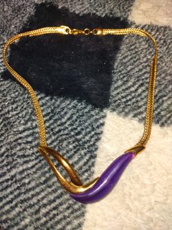 Vintage Park Lane 19 1/2" Lucite Necklace 