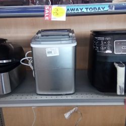 Appliances Insignia