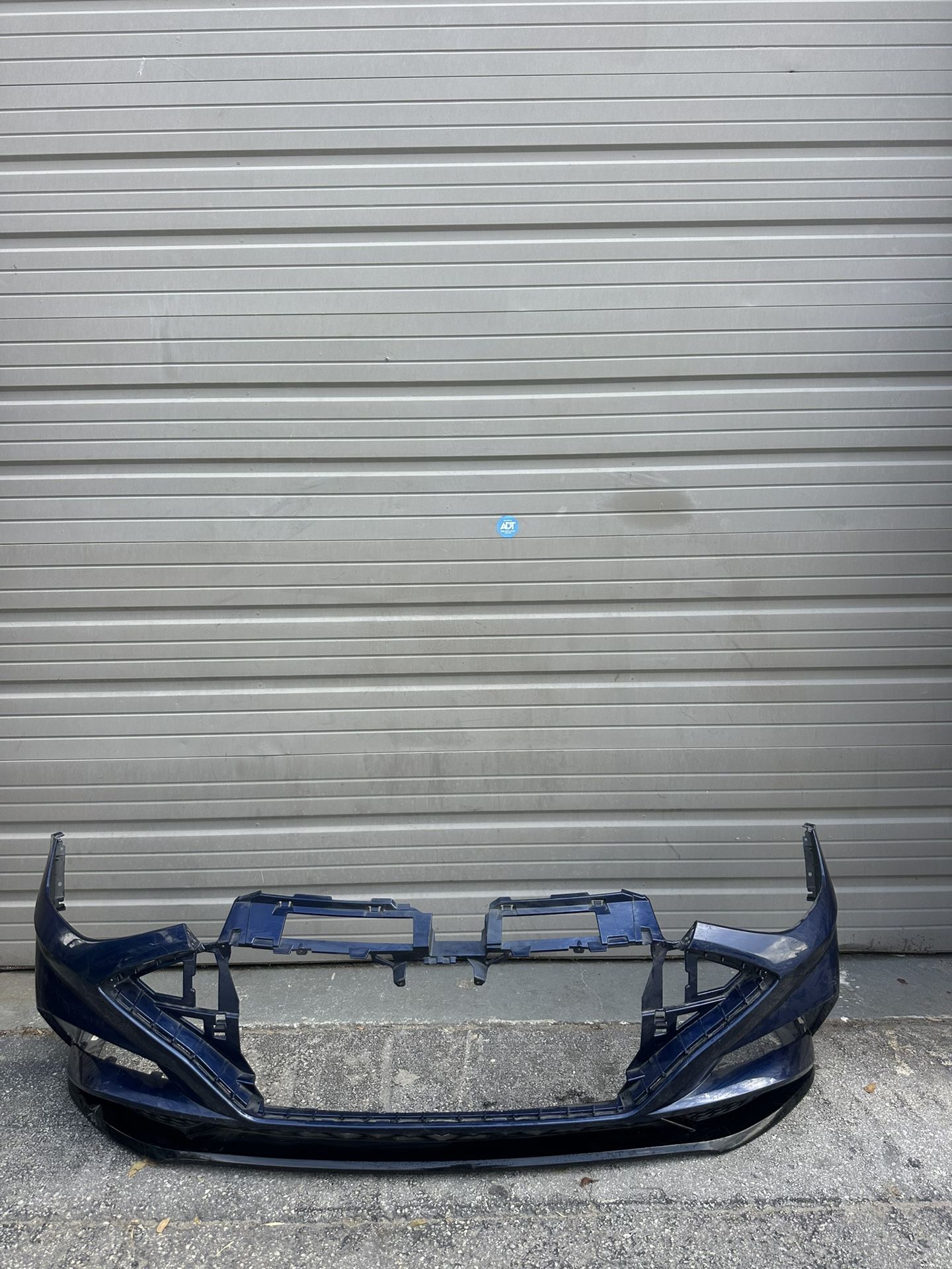 HYUNDAI SONATA OEM 86511-L0400 FRONT BUMPER COVER 2020/2021/2022