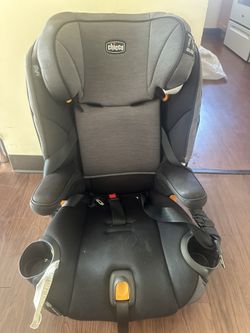 Chicco Car seat