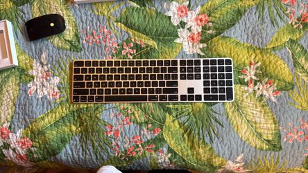 Apple Magic Keyboard with Touch ID and Numeric Keypad