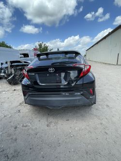 21 Toyota C-HR PARTS