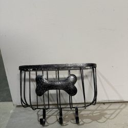 Pet Leach Holder