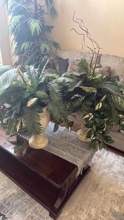 Artificial  flowers