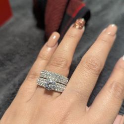 Cubic Zirconia Engagement Ring 