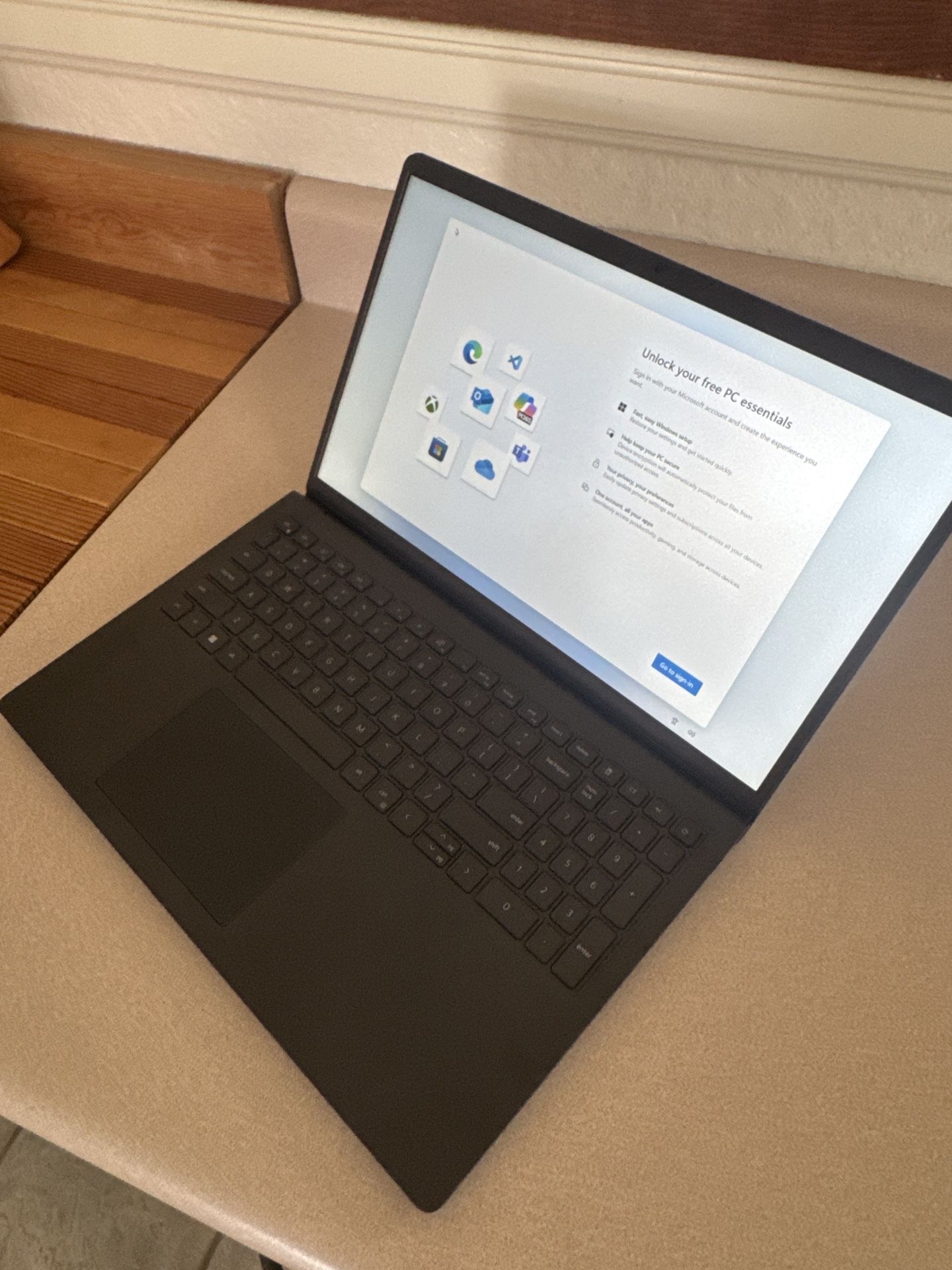 Dell Inspiron 15 Laptop – i5 / 16GB RAM / 512GB SSD – Excellent Condition