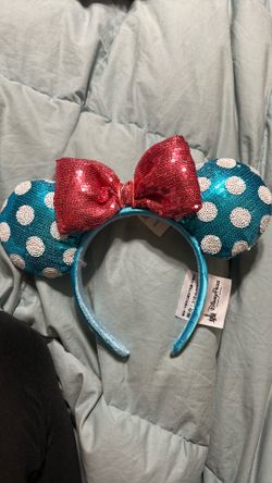 Disney ears blue with white dots pink bow