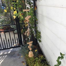 SEAHORSE BELL
