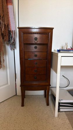Jewelry Chest