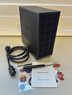 Framework Desktop 128GB RAM AMD Ryzen AI Max+ 395 16C/32T AI Workstation Mini PC