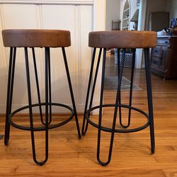 Bar Stools 
