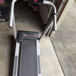 Treadmill 