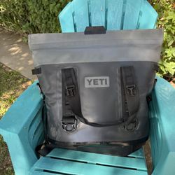Yeti Cooler bag