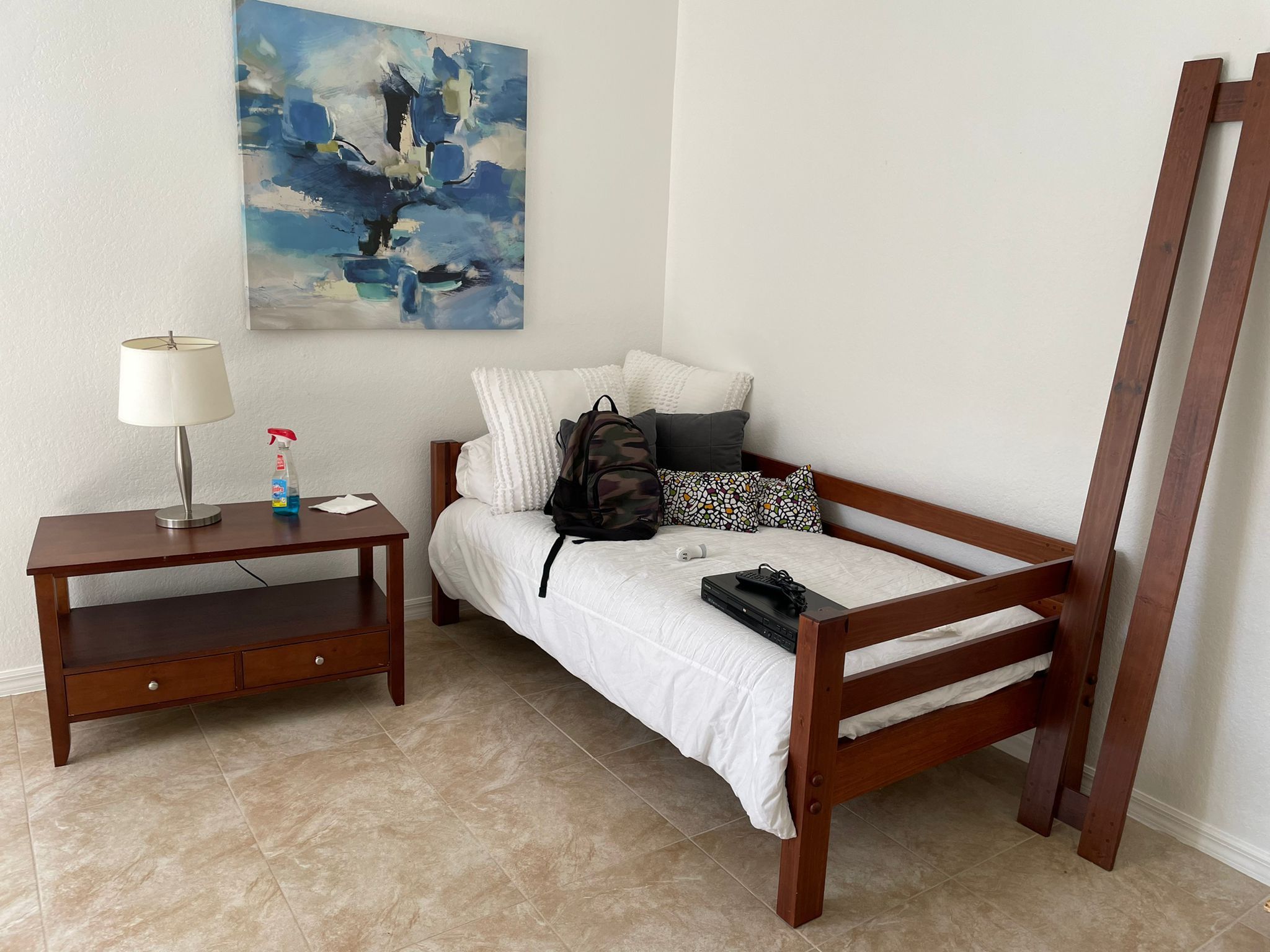 Twin Bed With Mattress 