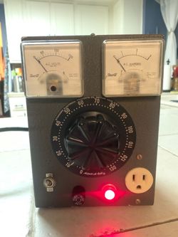 Vintage Standard Electronics variable voltage transformer