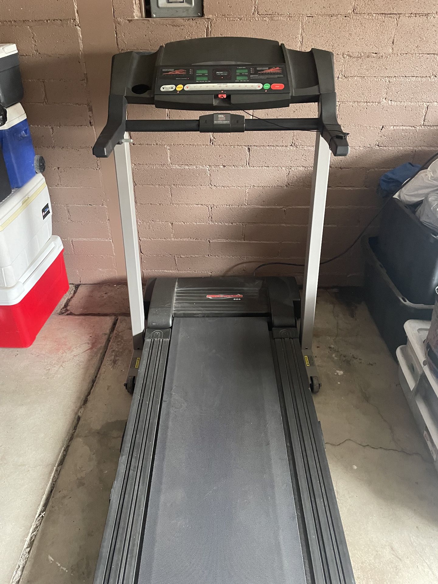 Home Gym (Large) Treadmill Machine Exercise For Sale
