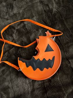 Jack-O-Lantern Pumpkin Crossbody Bag